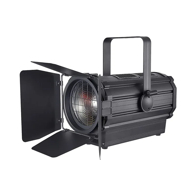 400W LED Fresnel Spotlight with Zoom